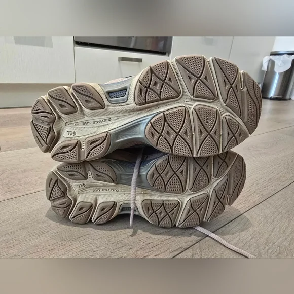 Asics Multicolor Running Shoes - Picture 7 of 8